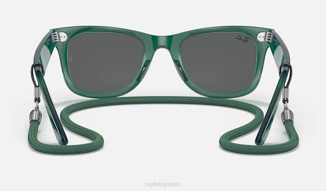 Ray-Ban ポリッシュドトランスペアレントグリーン/ダークグレー 男性 オリジナルのウェイファーラーカラーブロック サングラス 44RX1390